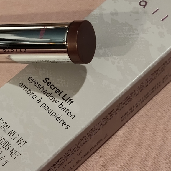 MALLY Secret Lift Dual EYESHADOW BATON - Picture 6 of 10